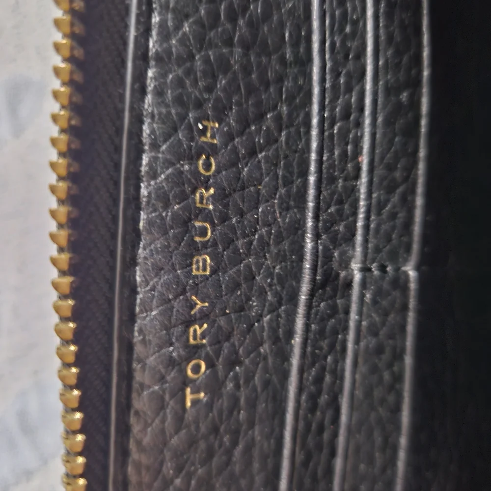 Tory Burch Taylor Zip Continental Wallet - Picture 6 of 6